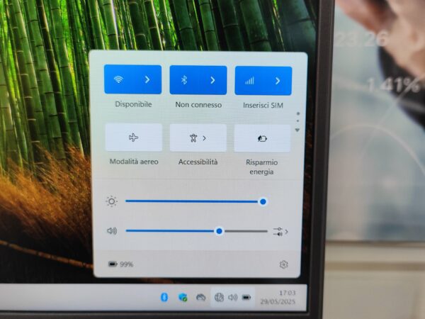 Dell latitude 5520 ricondizionato schermata LTE WWLAN per navigazione 4G SIM CARD